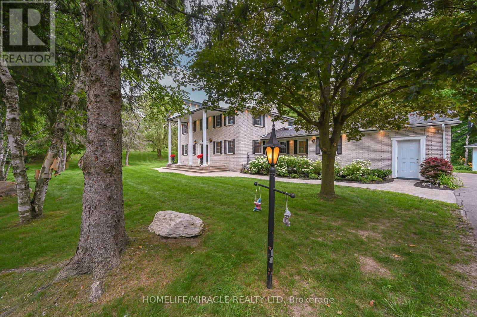 62 Gibson Lake Drive, Caledon, ON, L7E 4B2 - 3