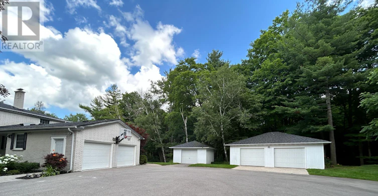 62 Gibson Lake Drive, Caledon, ON, L7E 4B2 - 6