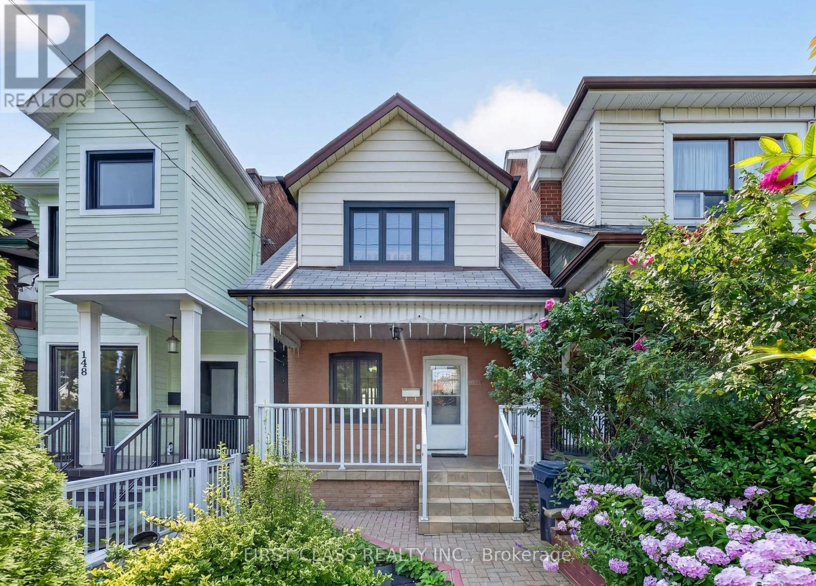 150 Caledonia Road, Toronto, ON, M6E 4S7
