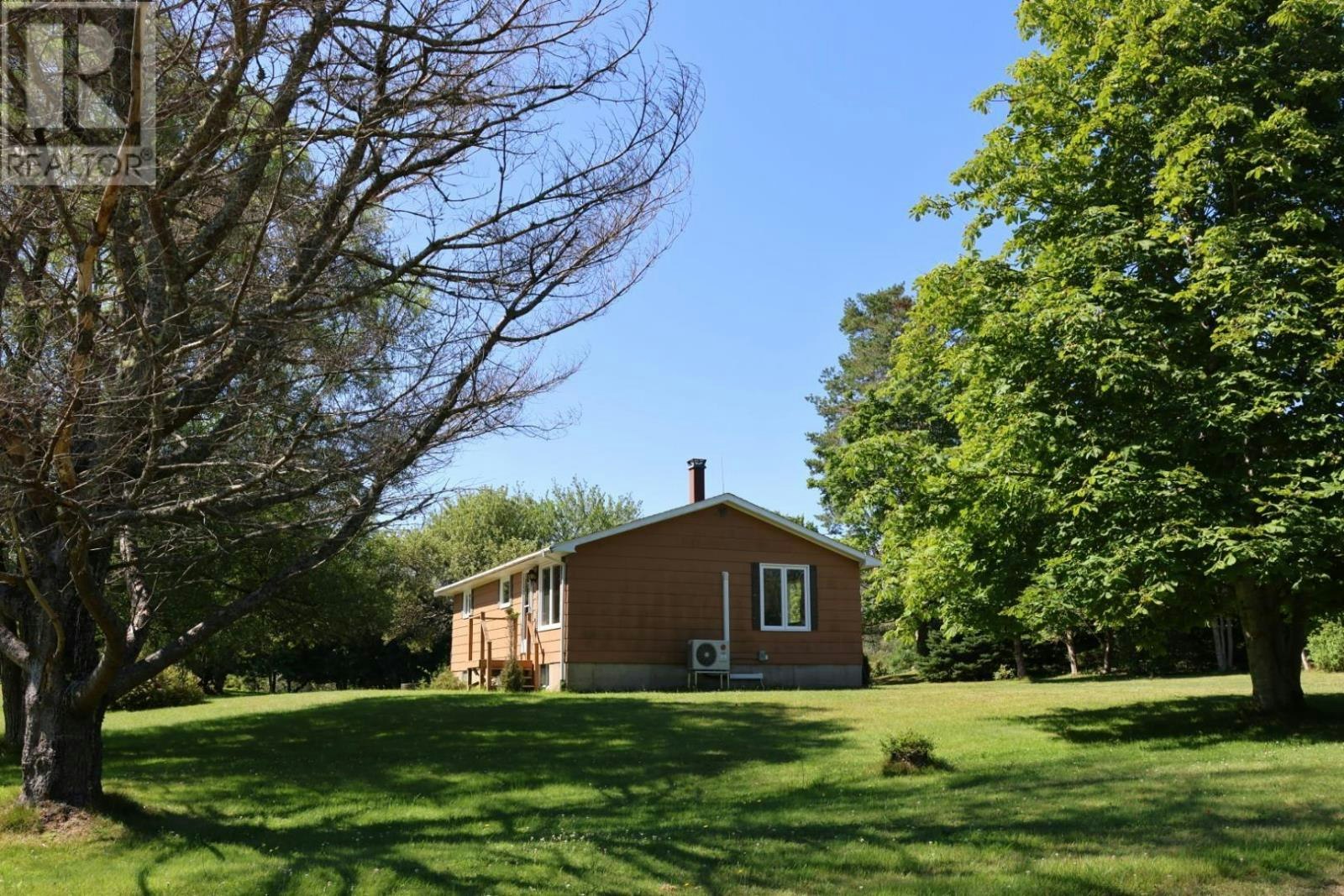 3515 3 Highway, East Chester, NS, B0J 1J0