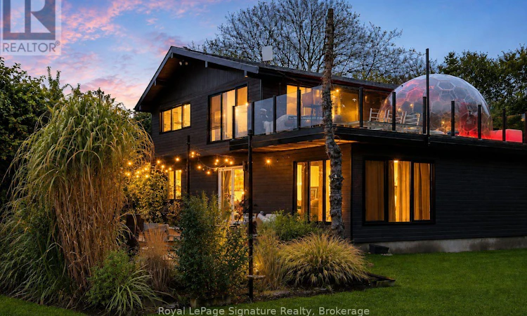 194552-13 Grey Road
