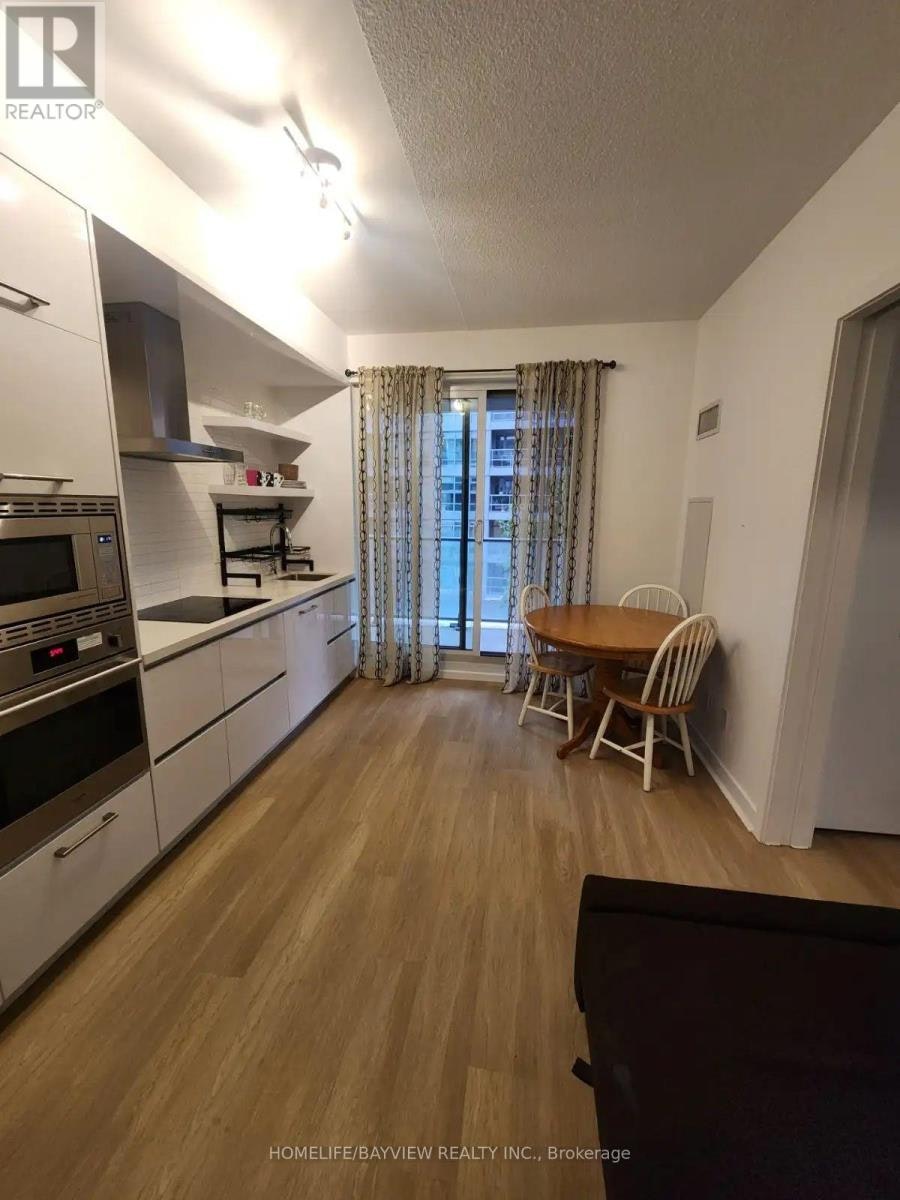 406-2221 Yonge Street, Toronto, ON, M4S 0B8 - 2