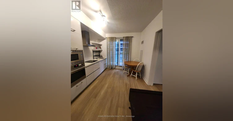 406-2221 Yonge Street, Toronto, ON, M4S 0B8 - 2
