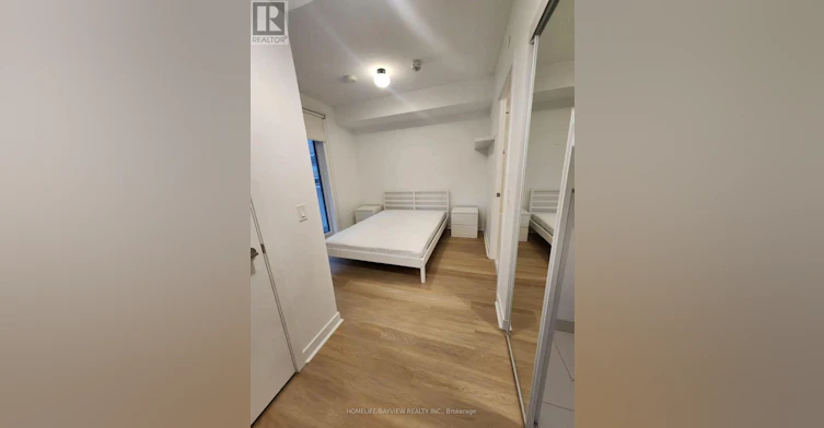 406-2221 Yonge Street, Toronto, ON, M4S 0B8 - 4