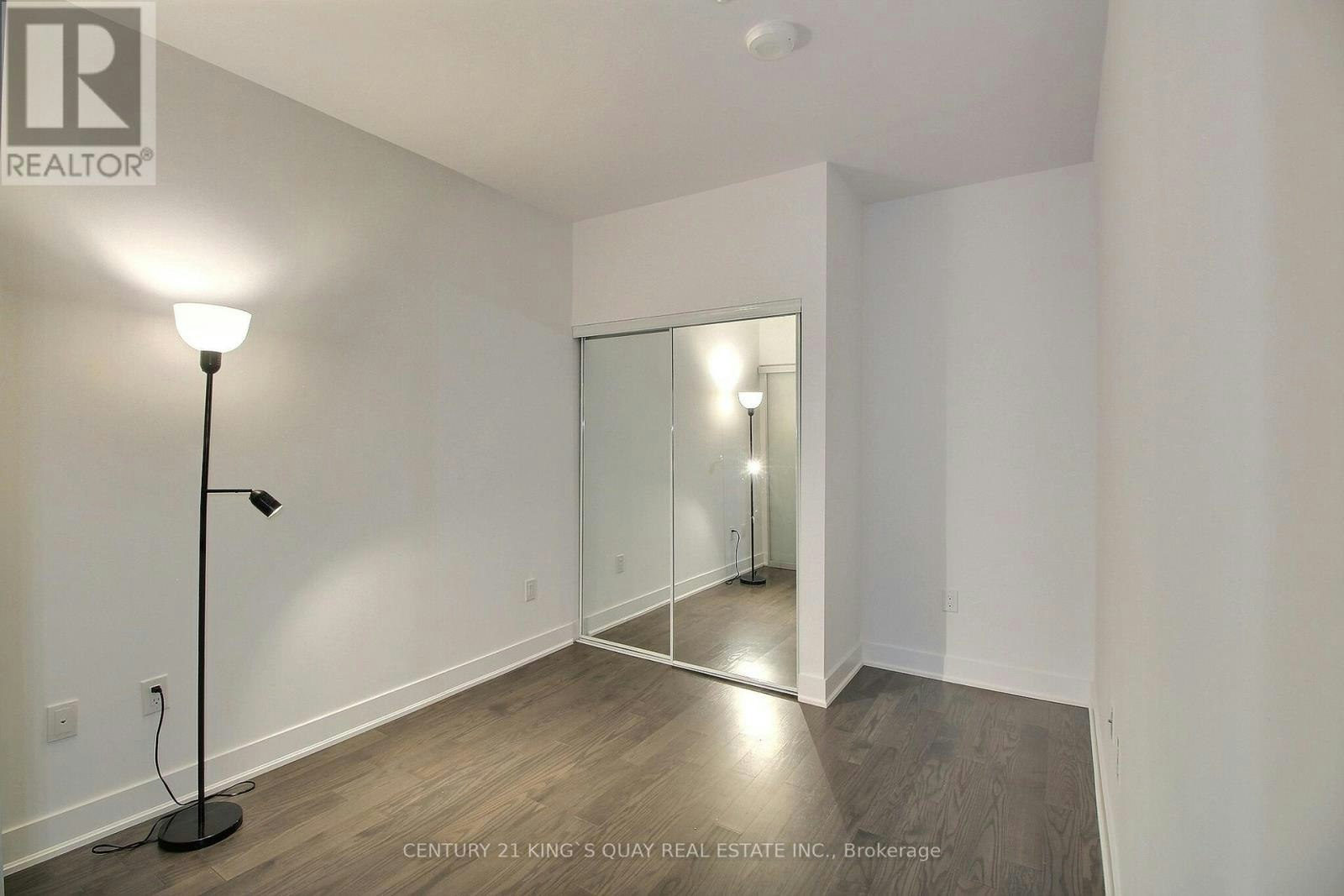 403-955 Bay Street, Toronto, ON, M5S 0C6 - 7