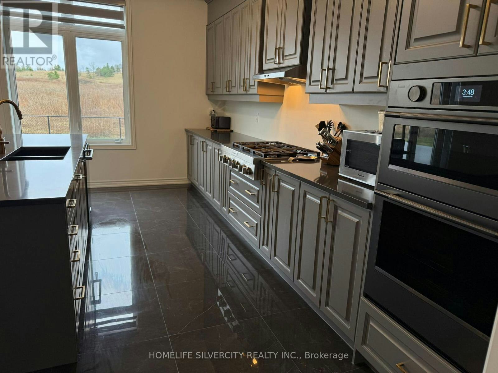 23 Marigold Boulevard E, Adjala-Tosorontio, ON, L0G 1W0 - 8