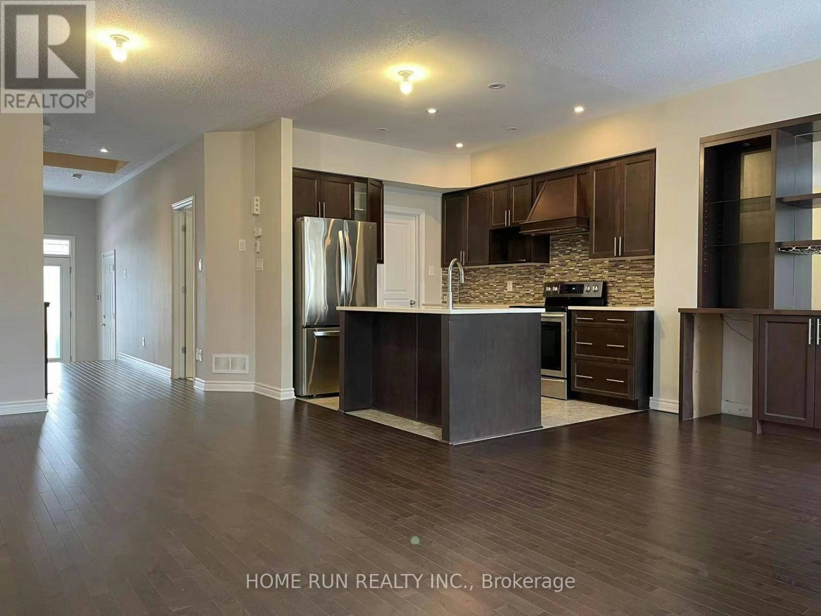 333 Ardmore Street, Ottawa, ON, K4M 0E1 - 2