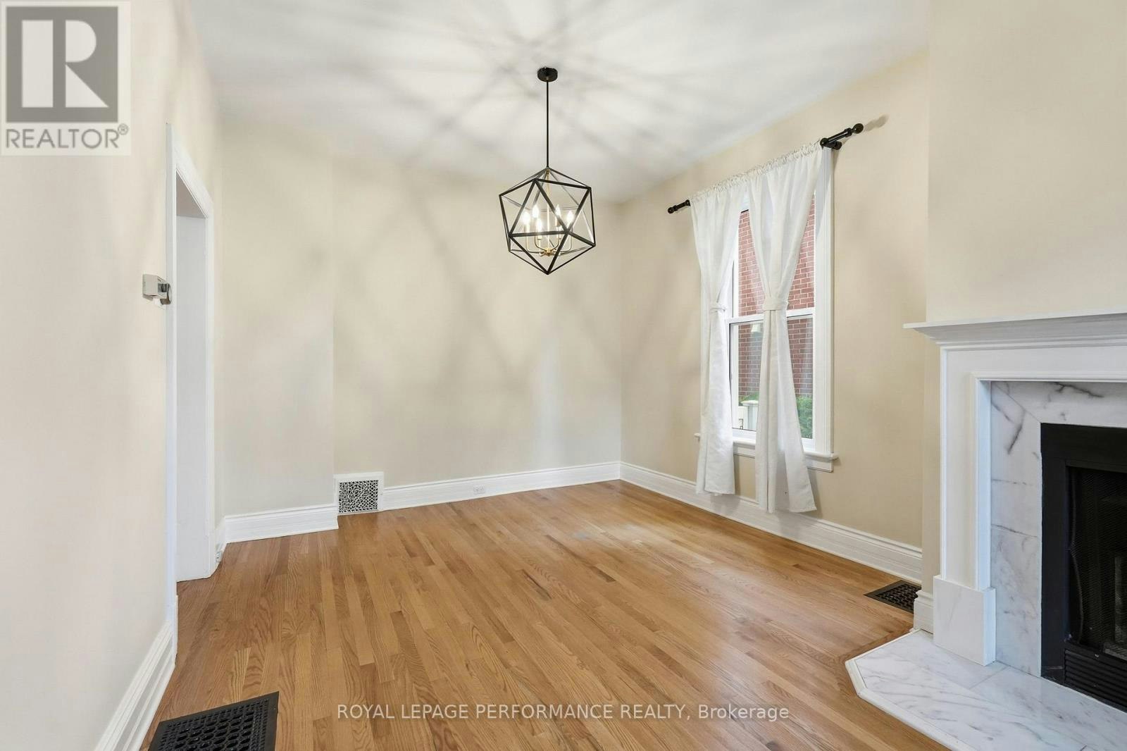 284 Crichton Street, Ottawa, ON, K1M 1W4 - 8
