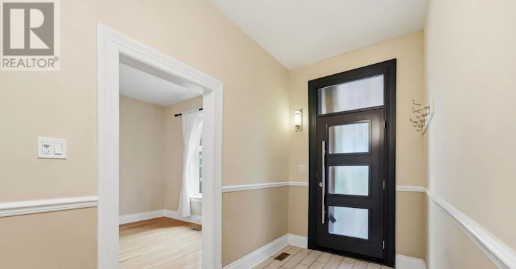 284 Crichton Street, Ottawa, ON, K1M 1W4 - 5