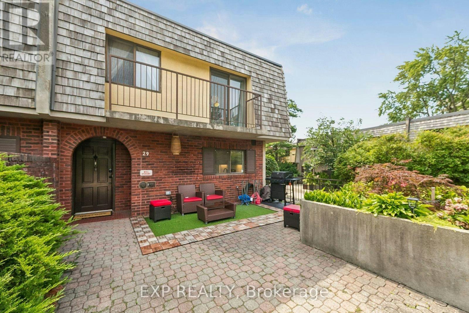 29-1250 Mississauga Valley Boulevard
