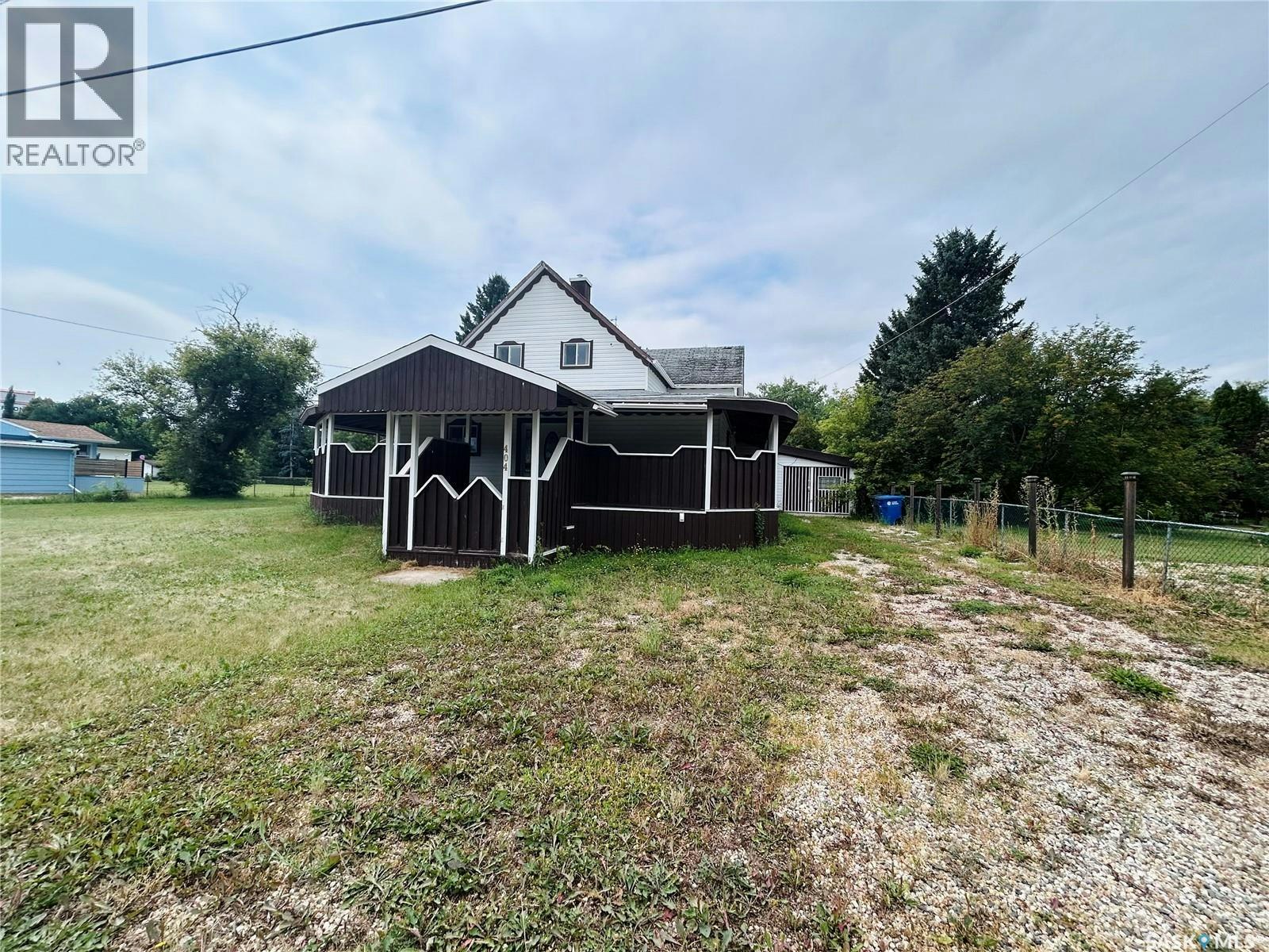 404 Stella Street, Grenfell, SK, S0G 5L0