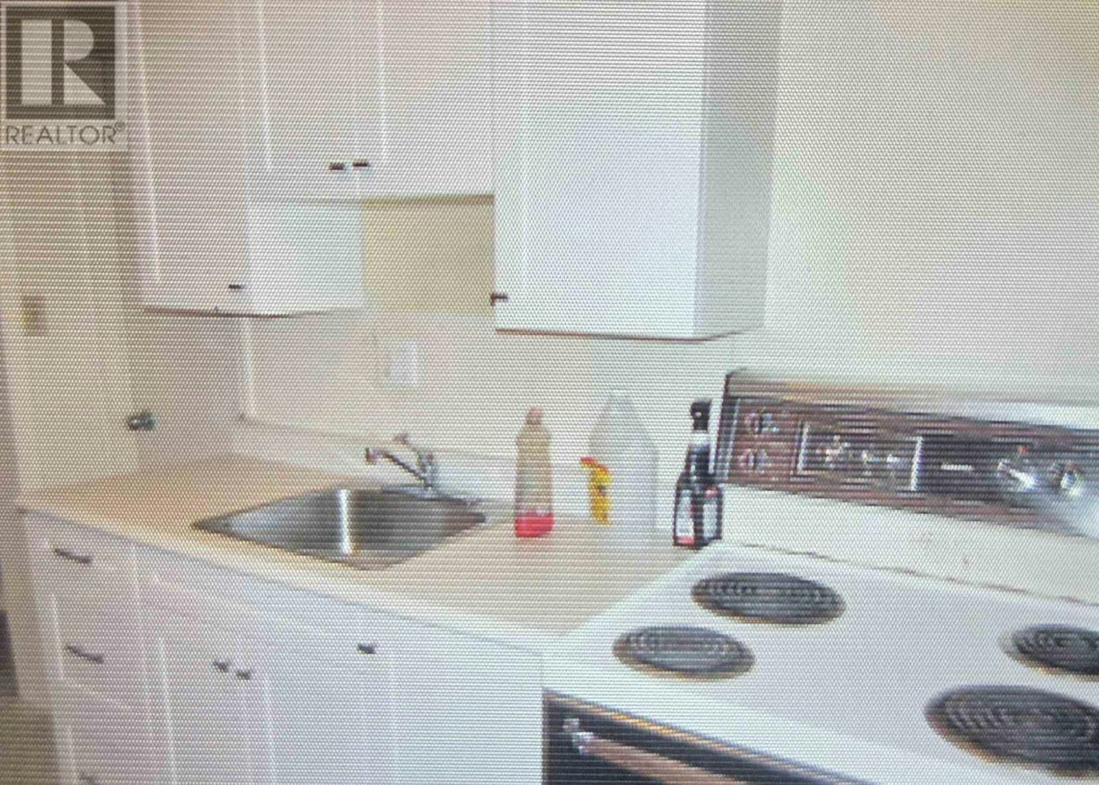 190 Axmith Avenue, Elliot Lake, ON, P5A 1C1 - 10