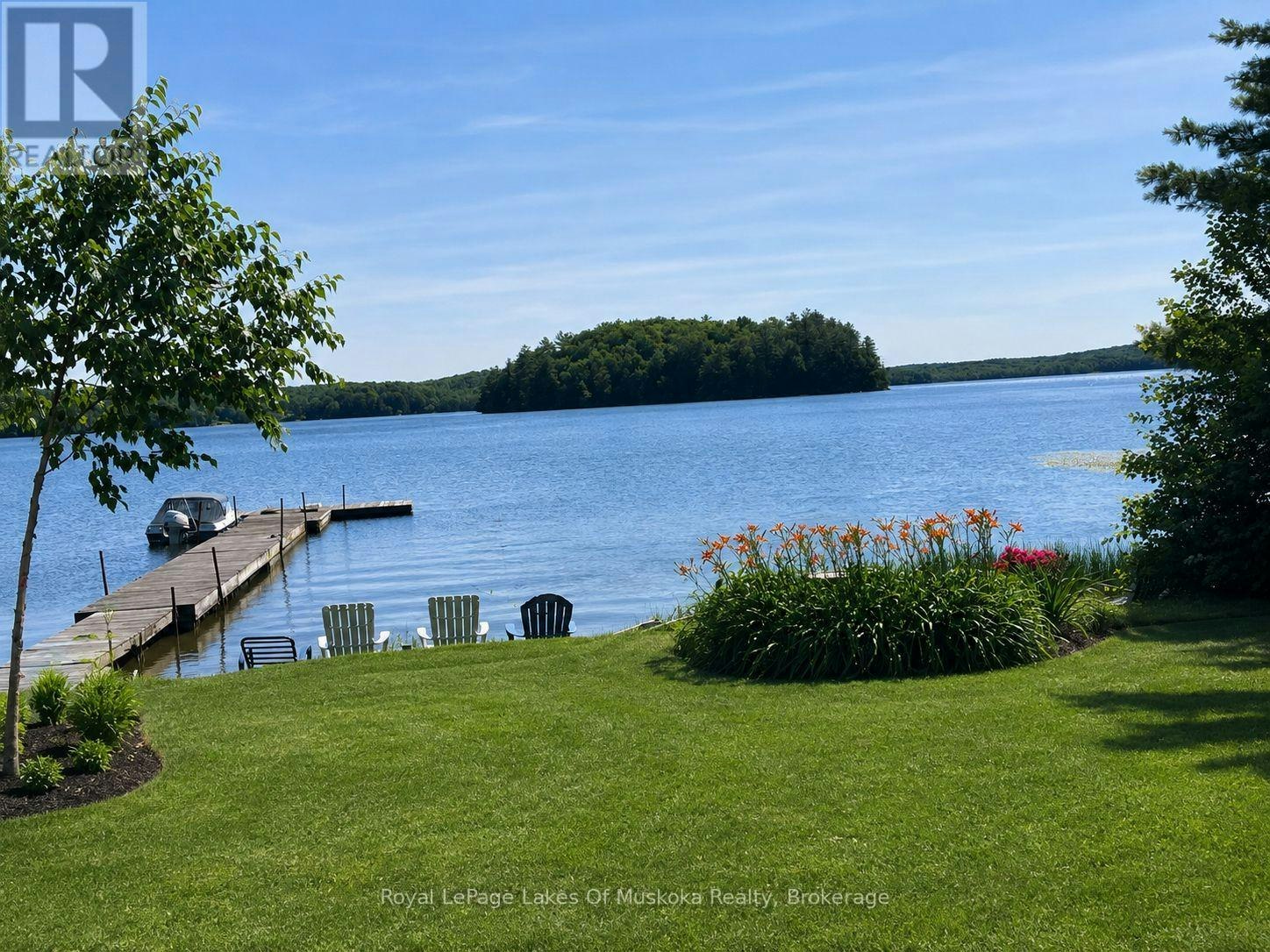 1-1052 Cove Road, Muskoka Lakes, ON, P0B 1M0