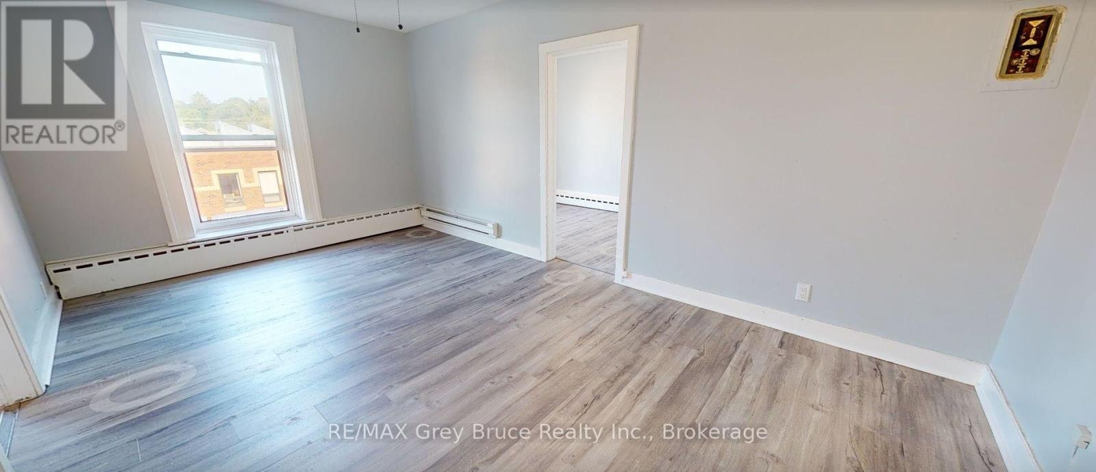6-844 2nd Avenue E, Owen Sound, ON, N4K 2H3 - 2