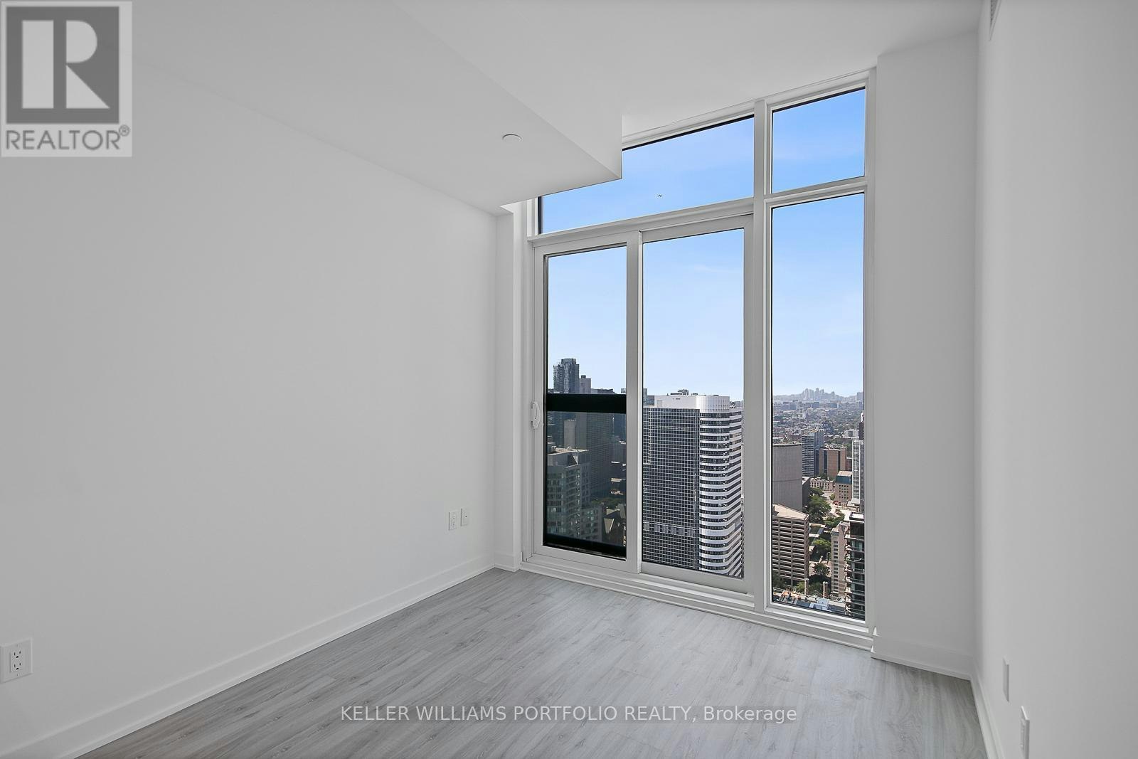 PH16-252 Church Street, Toronto, ON, M5B 0E6 - 7