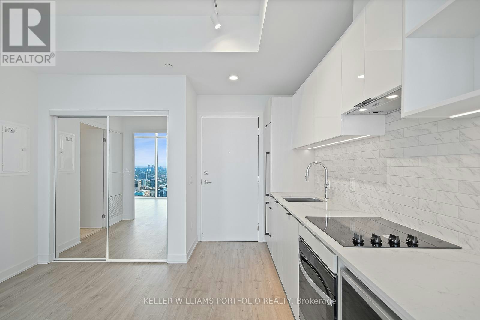 PH16-252 Church Street, Toronto, ON, M5B 0E6 - 3