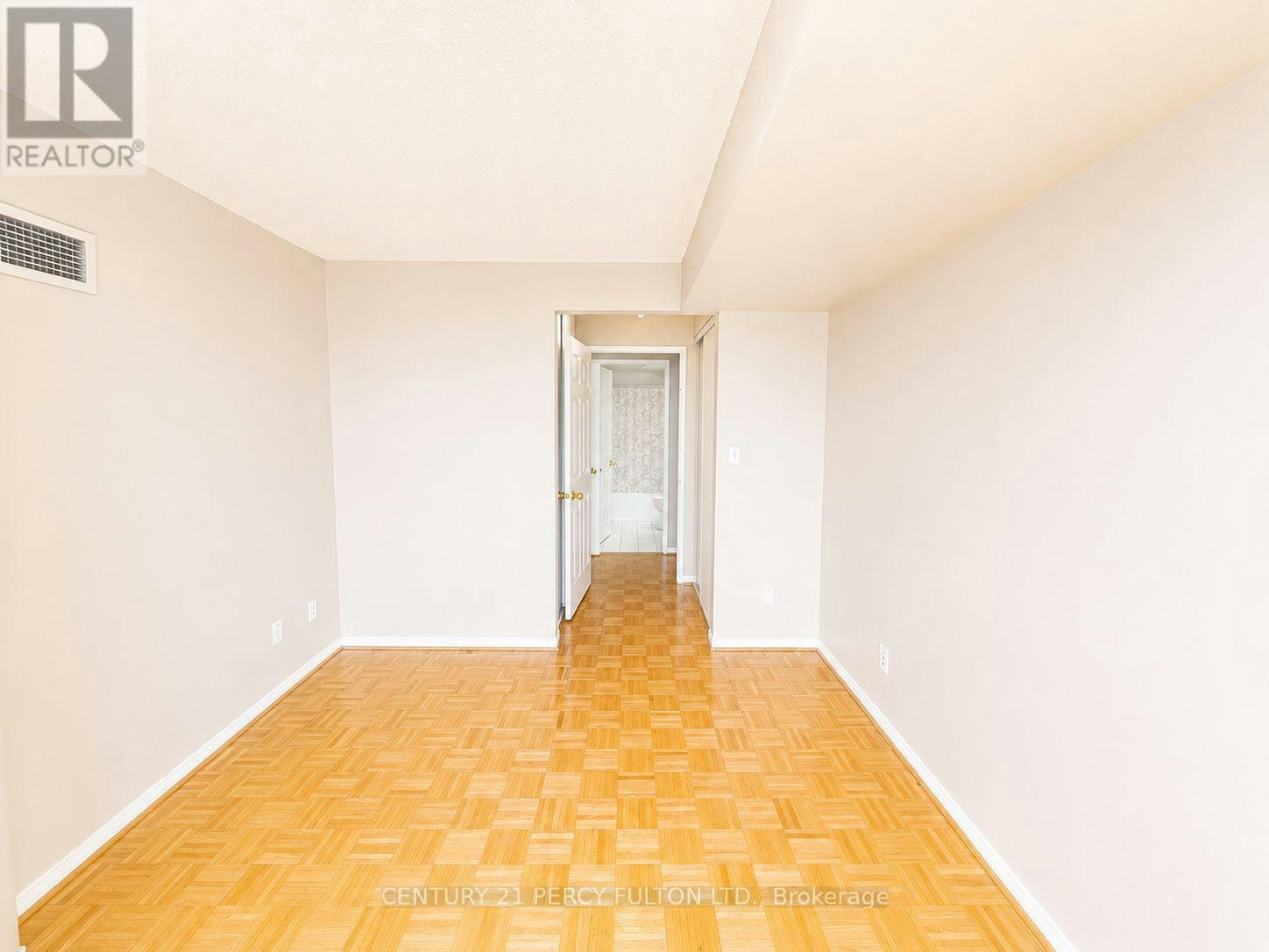 1201-1625 Pickering Parkway, Pickering, ON, L1V 6Z6 - 15