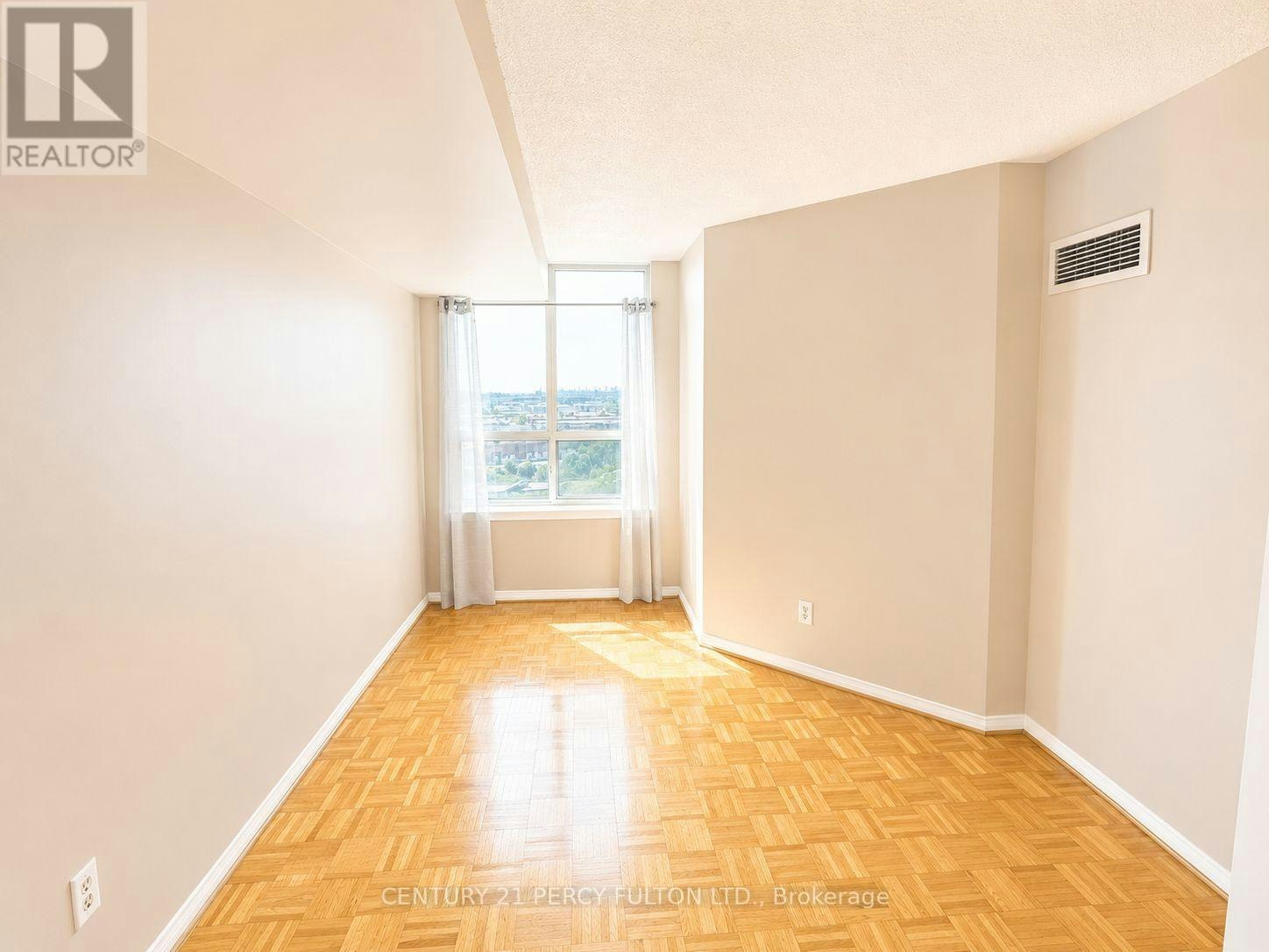 1201-1625 Pickering Parkway, Pickering, ON, L1V 6Z6 - 13