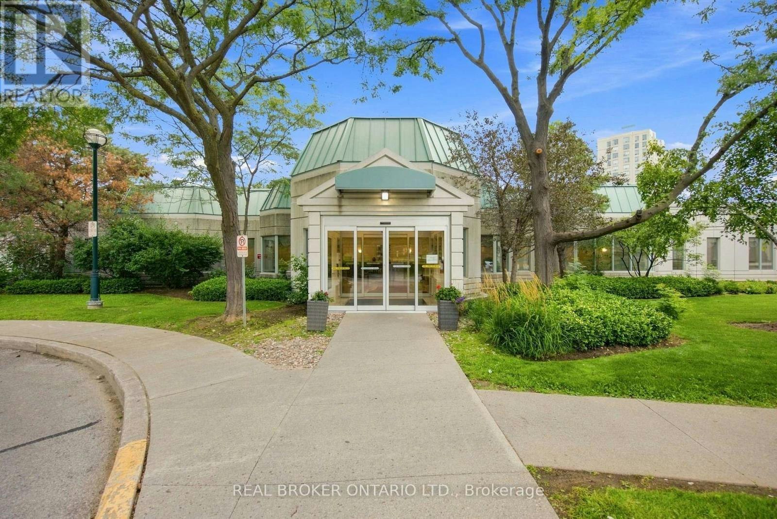 709-5001 Finch Avenue E, Toronto, ON, M1S 5J9
