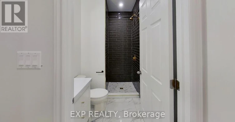 C-327 Catherine Street, Ottawa, ON, K1R 5T4 - 2