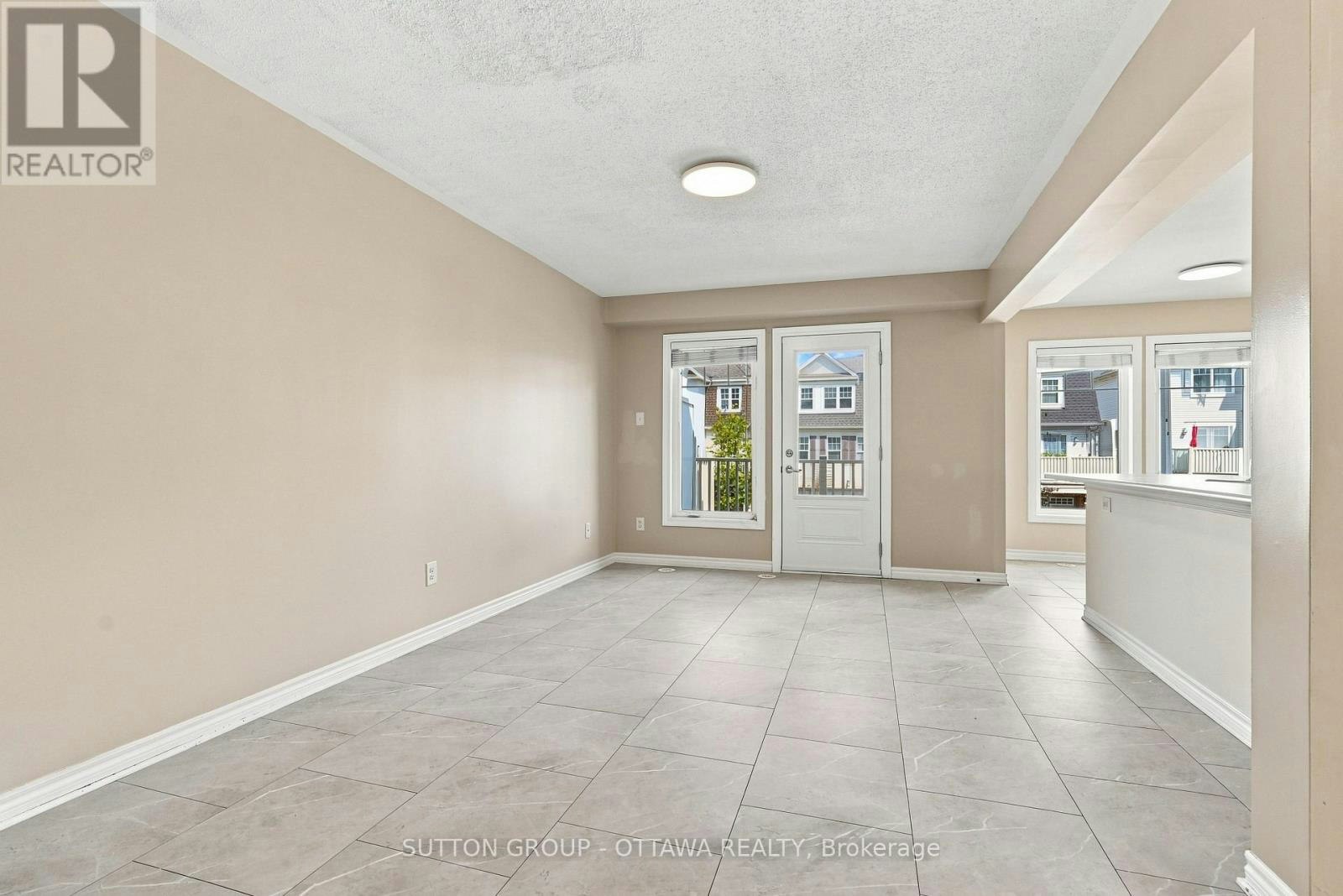 2621 Baynes Sound Way, Ottawa, ON, K2J 0X2 - 8