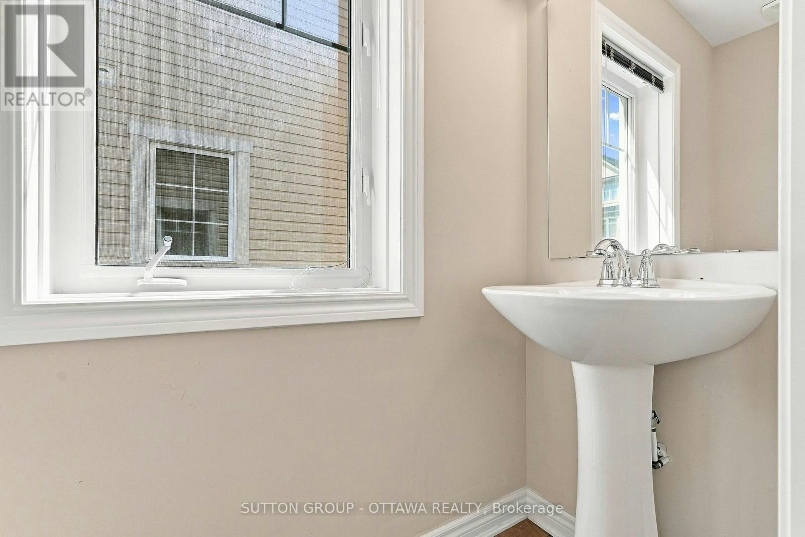 2621 Baynes Sound Way, Ottawa, ON, K2J 0X2 - 3