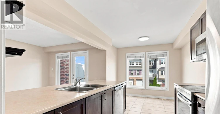 2621 Baynes Sound Way, Ottawa, ON, K2J 0X2 - 5