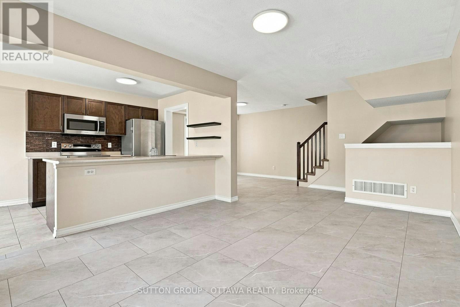 2621 Baynes Sound Way, Ottawa, ON, K2J 0X2 - 7