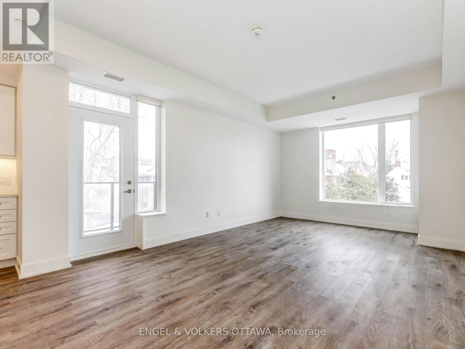 107-280 Crichton Street, Ottawa, ON, K1M 1W4 - 8