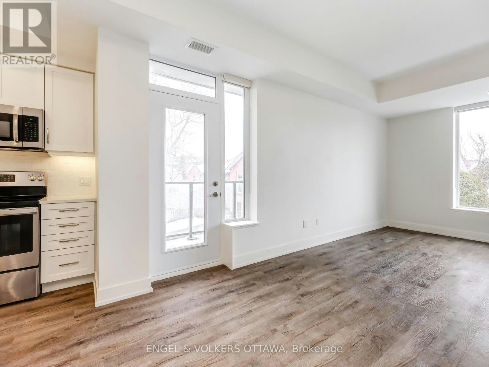 107-280 Crichton Street, Ottawa, ON, K1M 1W4 - 12