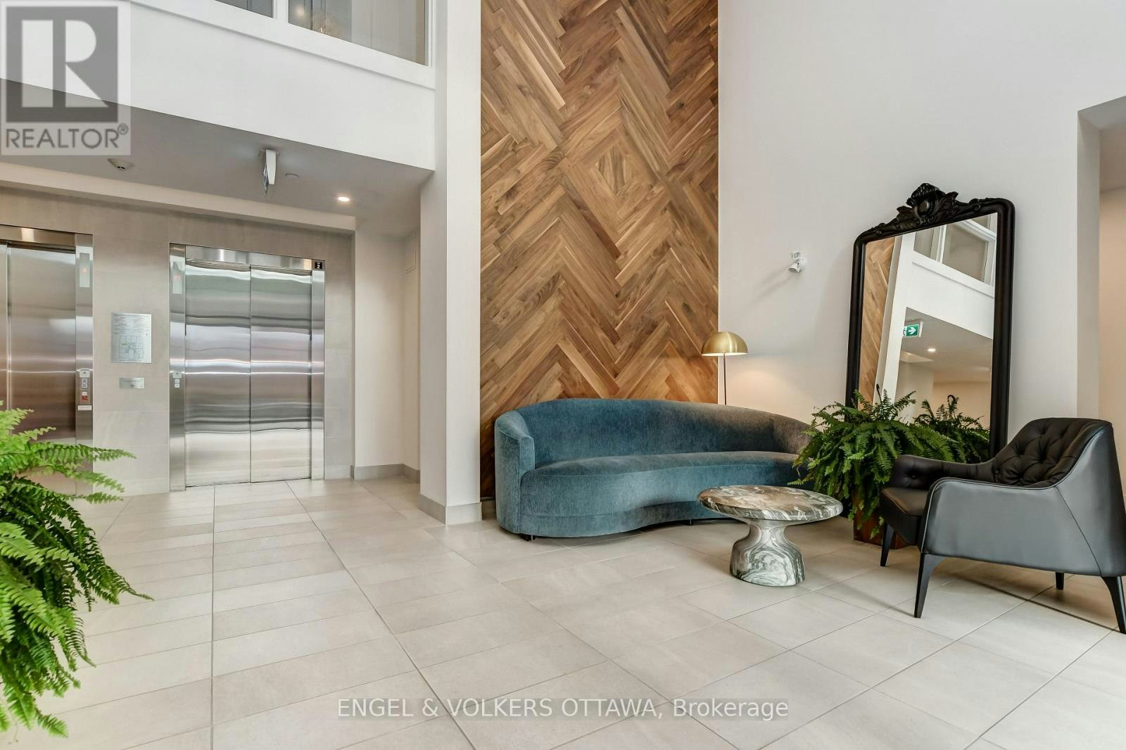 107-280 Crichton Street, Ottawa, ON, K1M 1W4 - 6