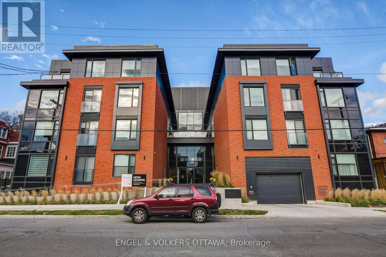 107-280 Crichton Street, Ottawa, ON, K1M 1W4