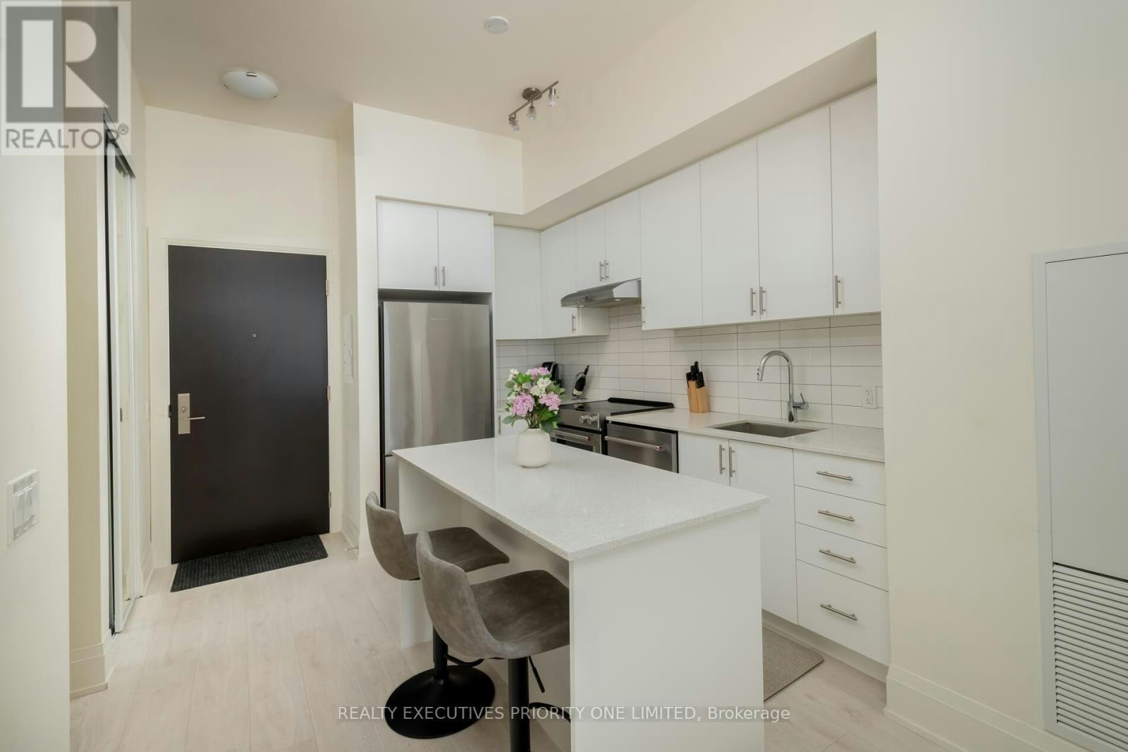 707-9000 Jane Street, Vaughan, ON, L4K 0M6 - 5