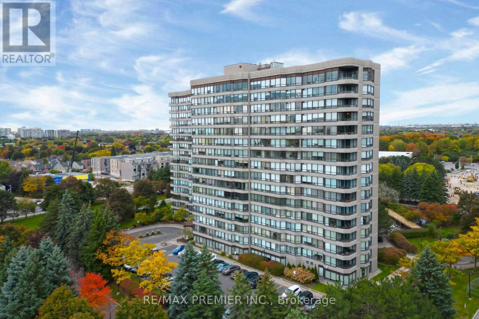 1614-7440 Bathurst Street, Vaughan, ON, L4J 7K8