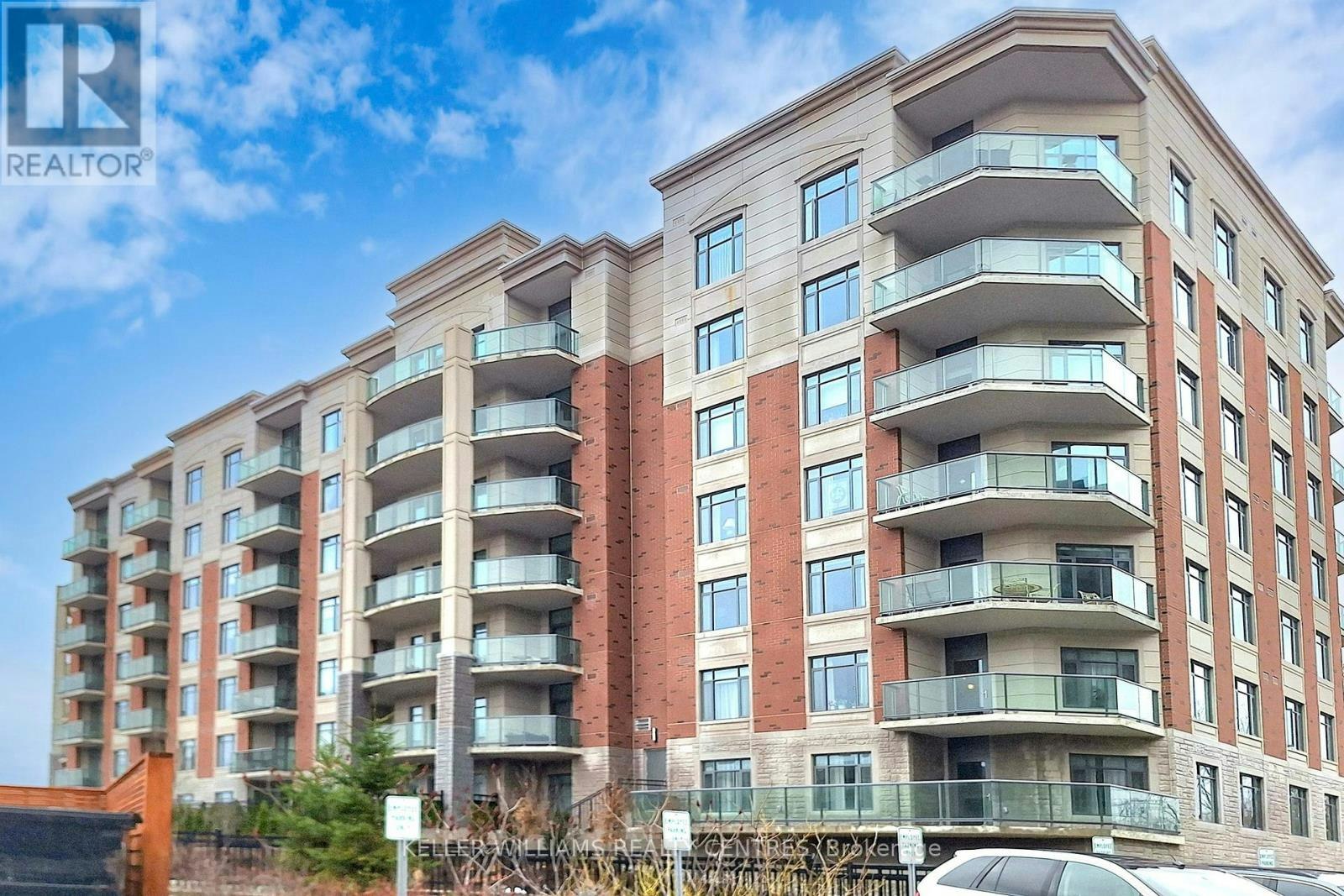 313-460 William Graham Drive, Aurora, ON, L4G 1X9