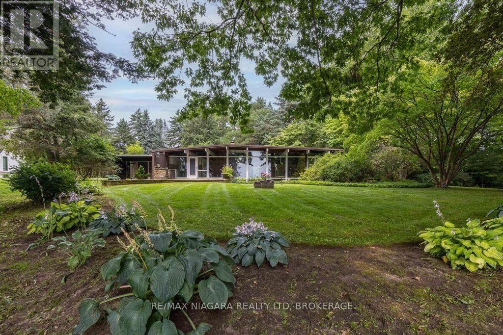 45 Port Master Drive, St. Catharines, ON, L2N 6X3