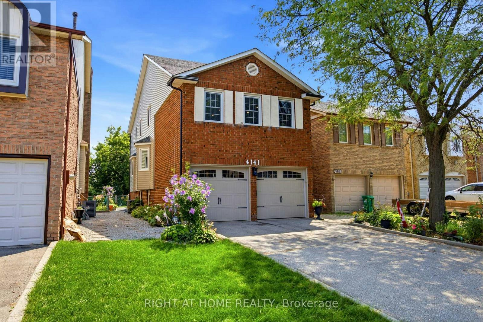 4141 Trellis Crescent, Mississauga, ON, L5L 2M1