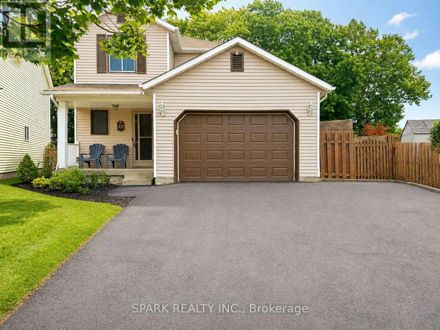 23 Rannie Court, Thorold, ON, L2V 4X2