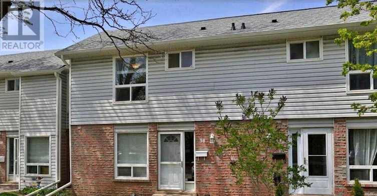 38-32 Mowat Boulevard, Kitchener, ON, N2E 1X4