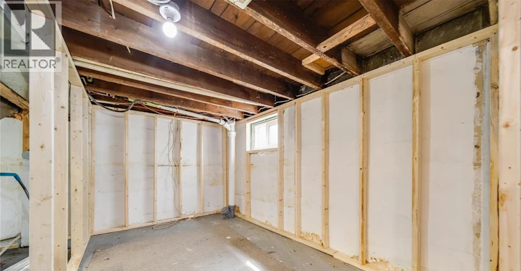 392 Curry Avenue, Windsor, ON, N9B 2B7 - 39