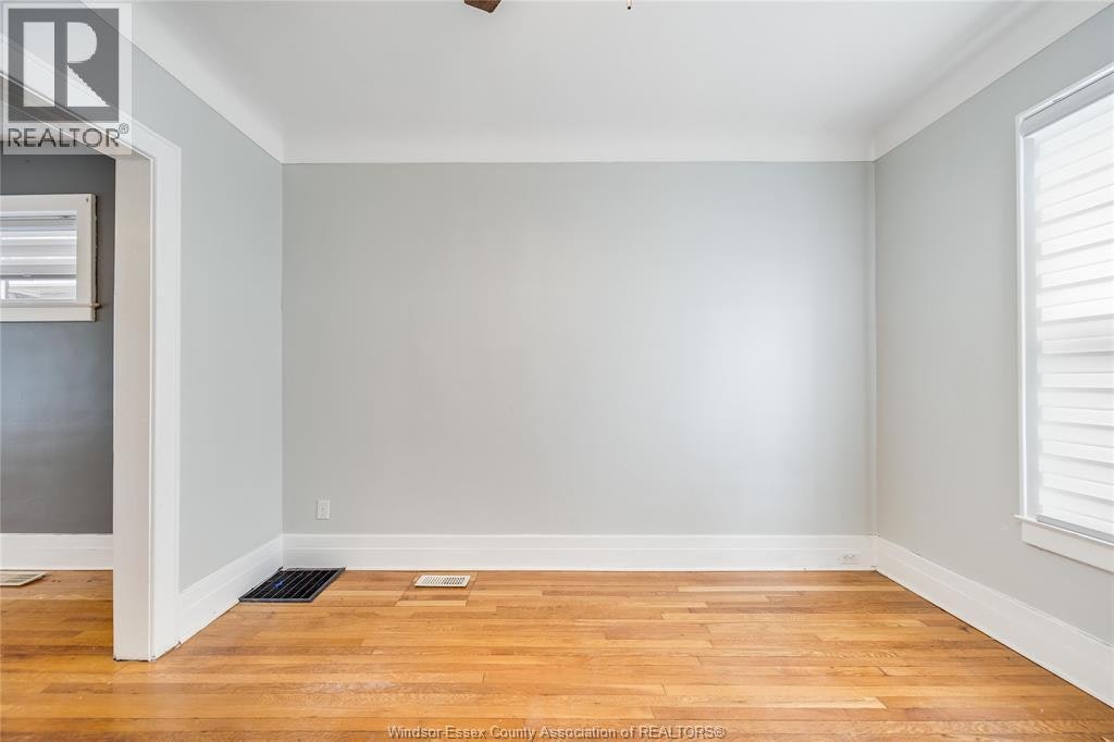 392 Curry Avenue, Windsor, ON, N9B 2B7 - 20