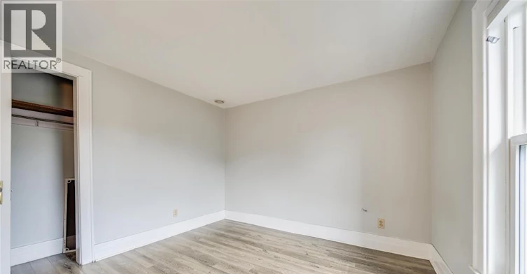 392 Curry Avenue, Windsor, ON, N9B 2B7 - 28