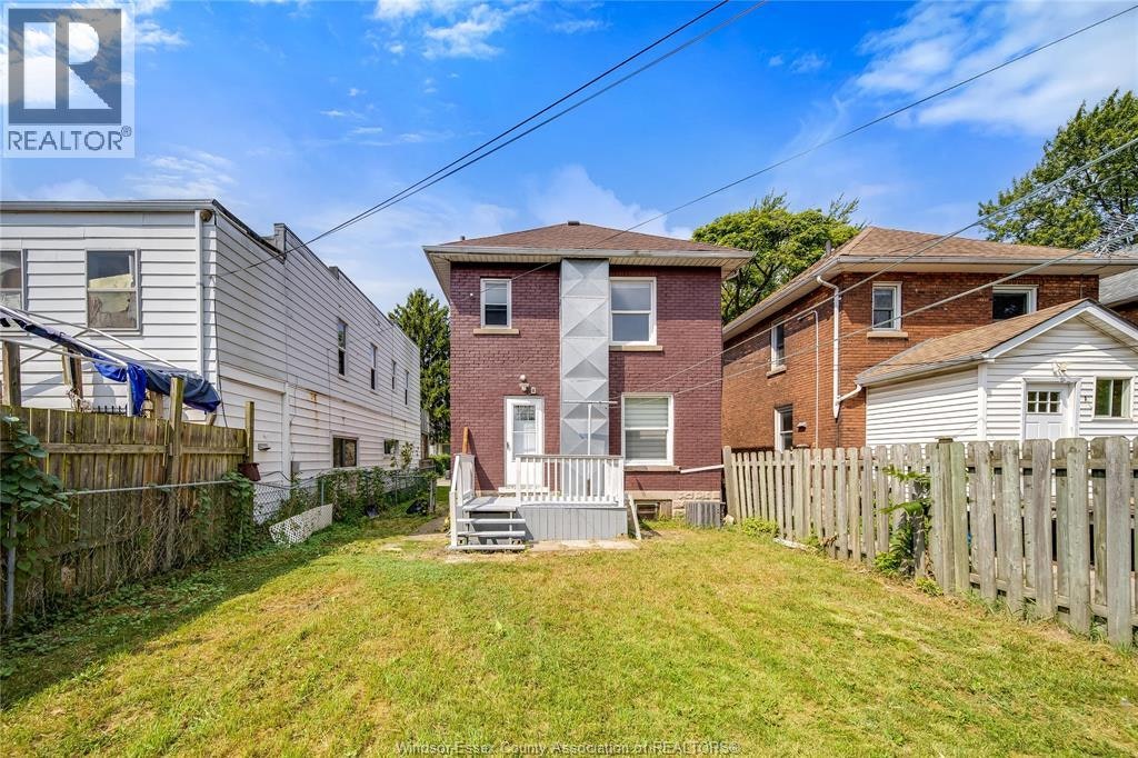 392 Curry Avenue, Windsor, ON, N9B 2B7 - 43