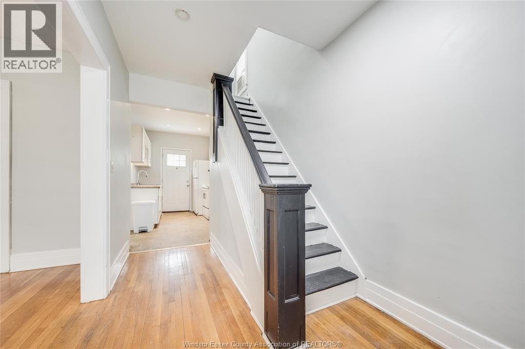 392 Curry Avenue, Windsor, ON, N9B 2B7 - 6