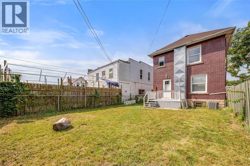 392 Curry Avenue, Windsor, ON, N9B 2B7 - 44