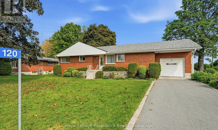 120 Sidney Crescent