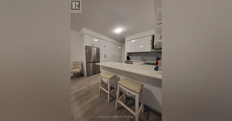 60 Hooyo Terrace, Toronto, ON, M6A 0E2
