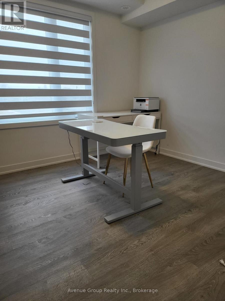60 Hooyo Terrace, Toronto, ON, M6A 0E2 - 19