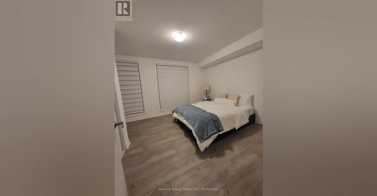 60 Hooyo Terrace, Toronto, ON, M6A 0E2 - 14