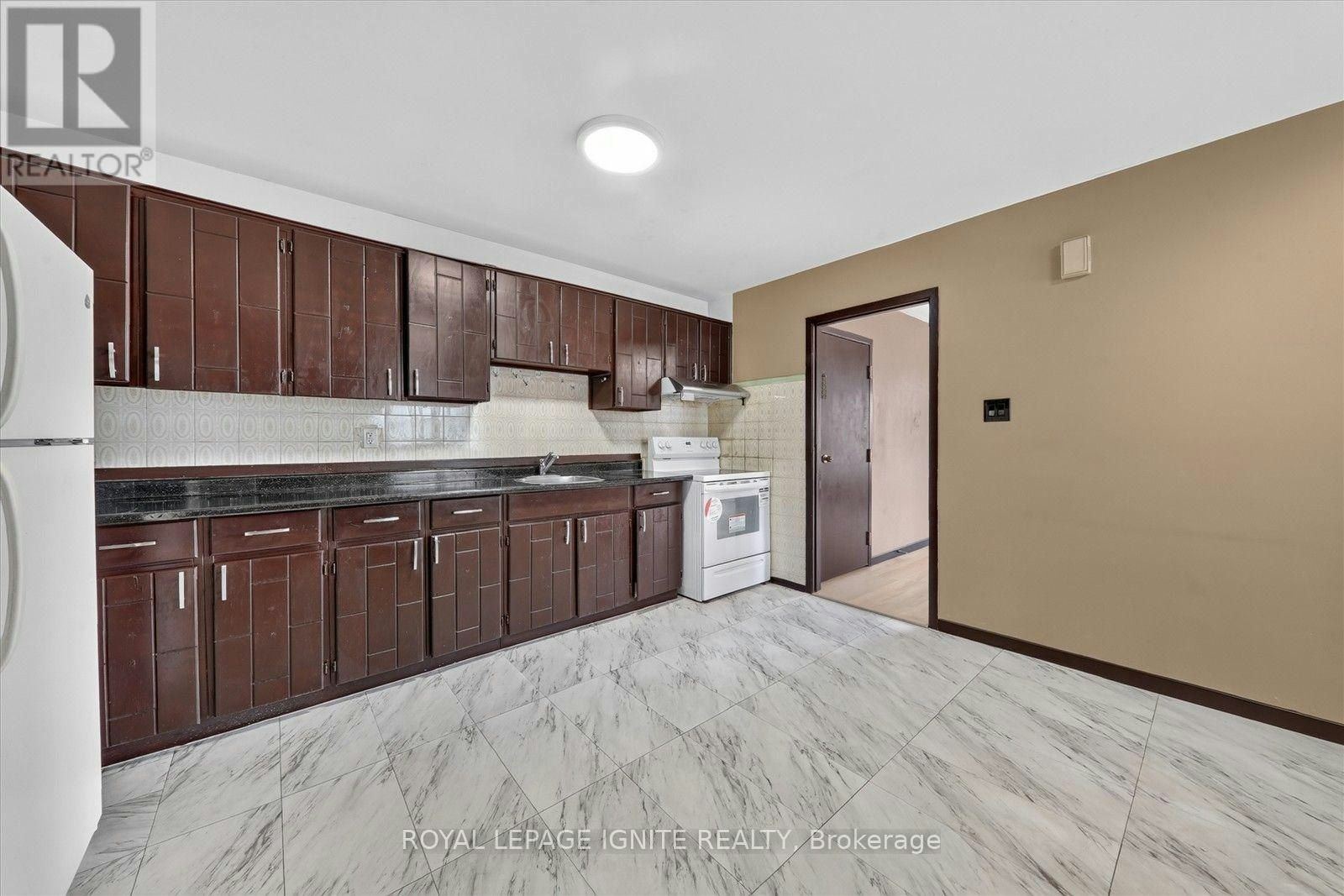 MAIN-88 Edgely Avenue SOUTH, Toronto, ON, M1N 3L1 - 13